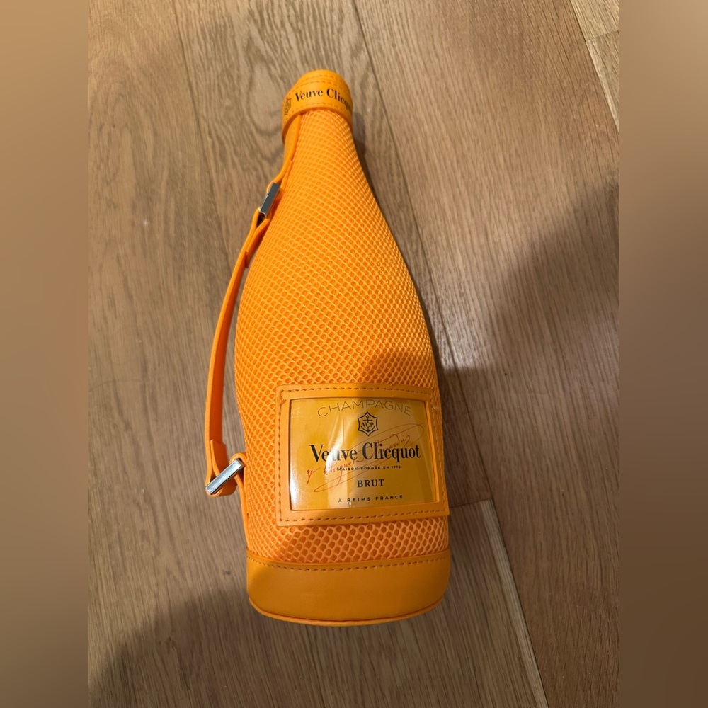Veuve Clicquot Bottle Holder - Mesh & Neoprene